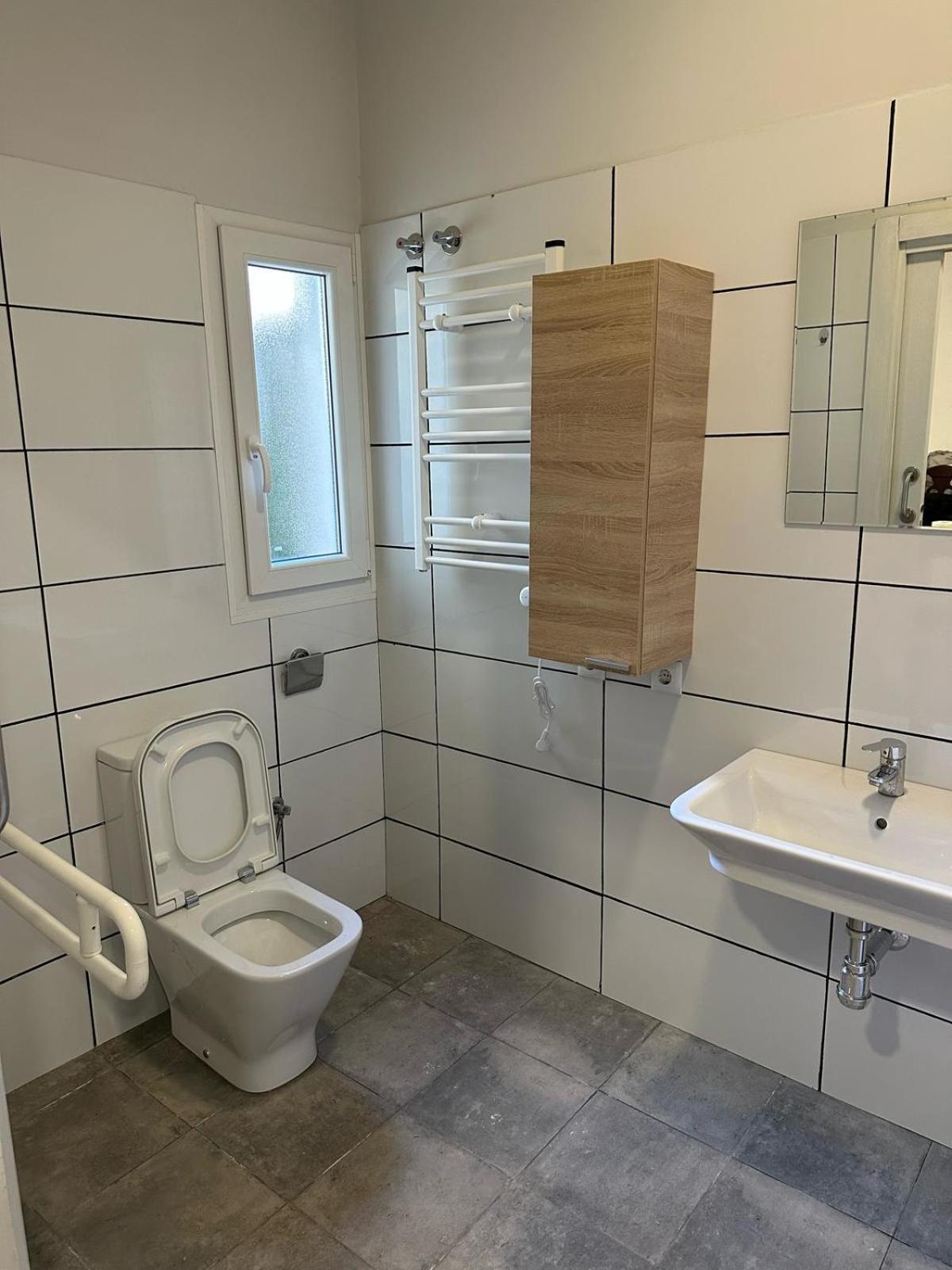 Quadruple Room Private External Bathroom