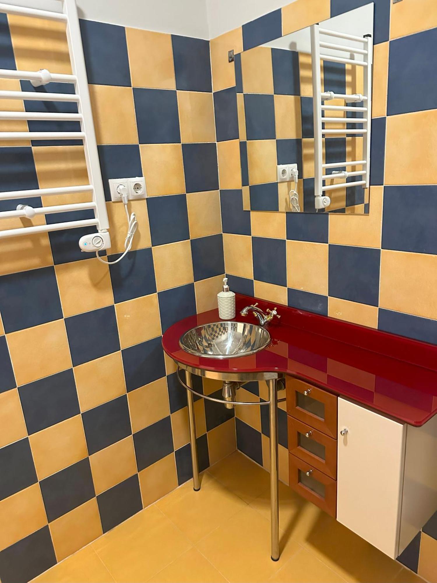 Quadruple Room Private Bathroom